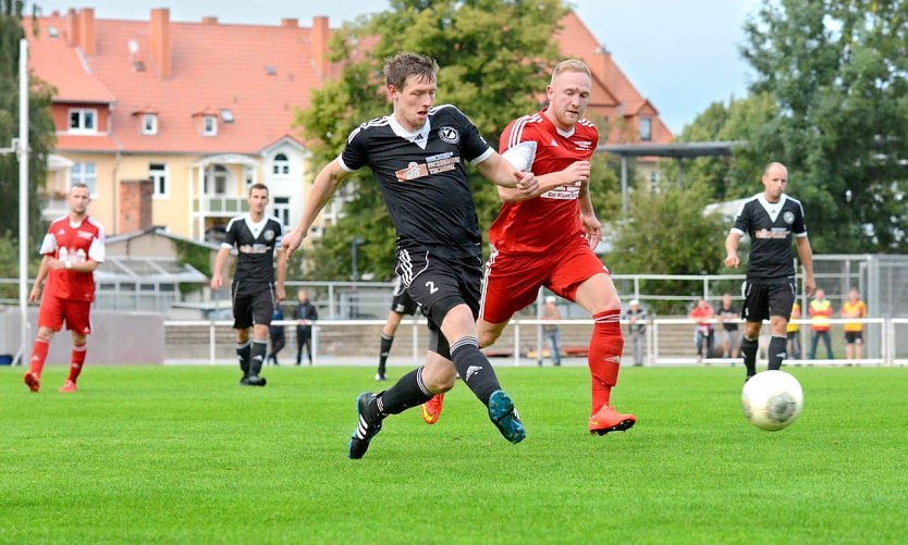 Ein rassiges Derby verspricht die Partie in M&uuml;hlhausen (Foto: FSV Preu&szlig;en)