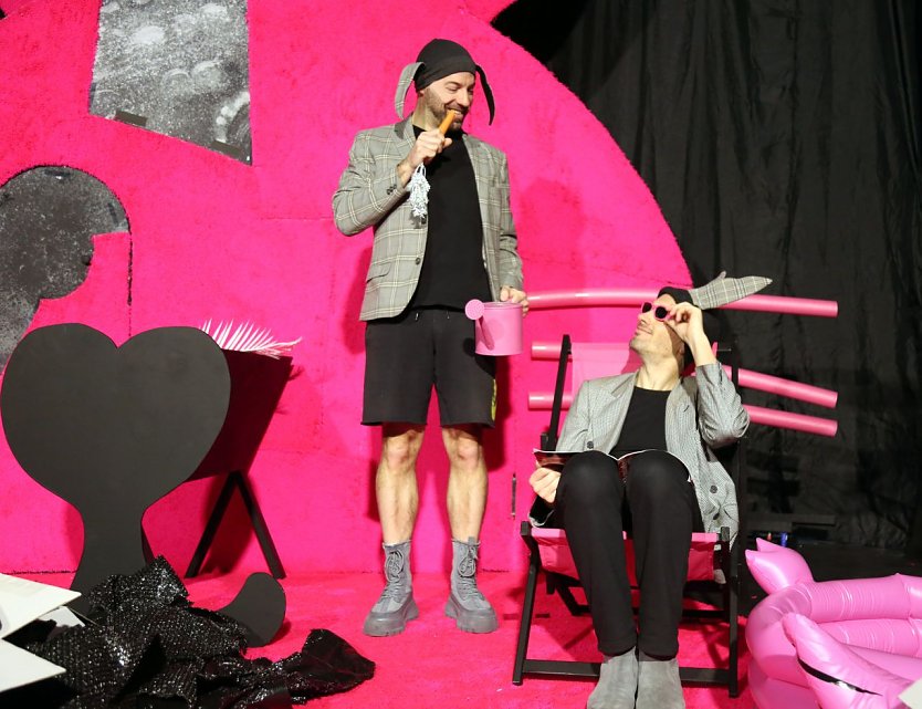 Am 3. M&auml;rz hat Tina M&uuml;llers &raquo;Planet der Hasen&laquo; im Jugendclubhaus Nordhausen Premiere (Foto: Theater Nordhausen)
