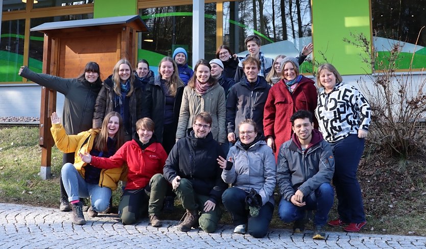 Teilnehmer des Jugendnetzwerks Biosph&auml;re beim Netzwerktreffen im Biosph&auml;renreservat Th&uuml;ringer Wald  (Foto: Annett Rabe)