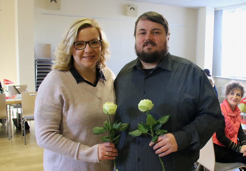 Direktkandidatin (DIE LINKE) Landtagsabgeordnete Katja Mitteldorf und Tim Rosenstock bei der Kandidatenk&uuml;r am 27. Januar`24 (Foto: agl)