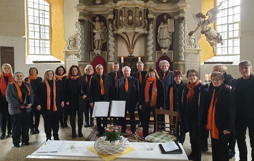 Der Chor Cantamus (Foto: G.Schütze) Der Chor Cantamus (Foto: G.Schütze)