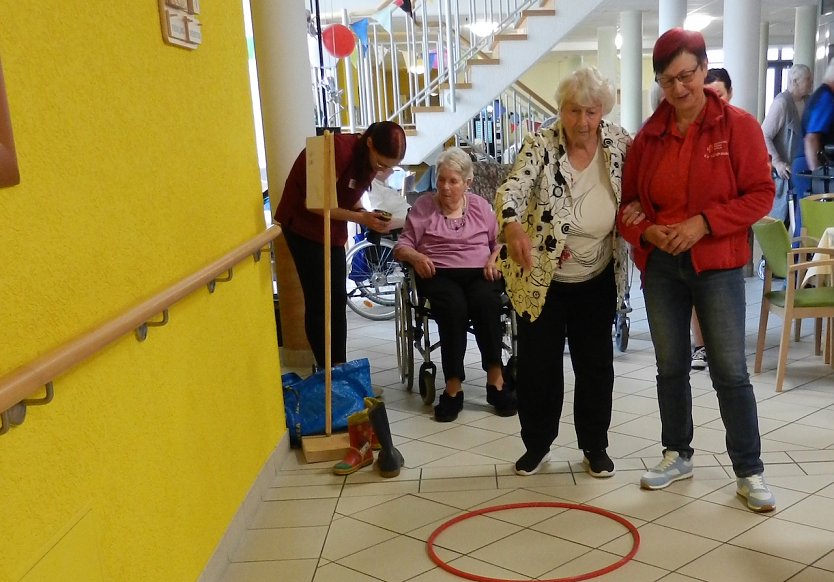 Sportfest im Pflegeheim (Foto: Lena Gulich)