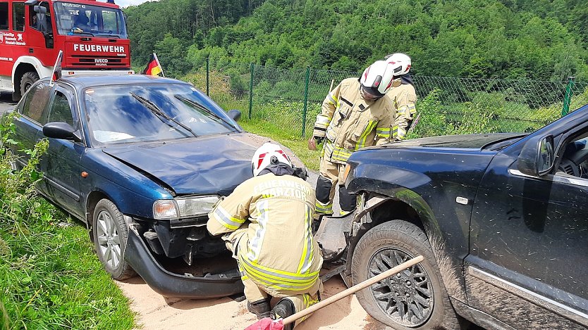 Unfall auf einem Forstweg (Foto: Christoph Burkert) Unfall auf einem Forstweg (Foto: Christoph Burkert)
