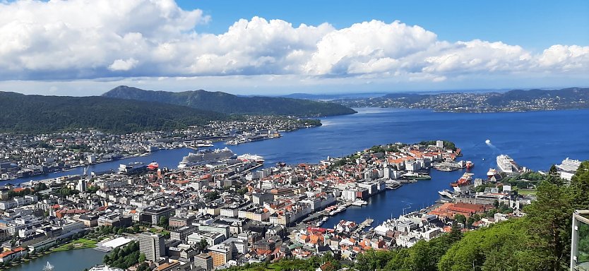 Bergplateau des Fl&oslash;yen in Bergen/Norwegen. (Foto: Yvonne Morgenstern)