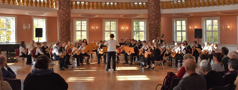 Herbstkurs vom Bund Deutscher Zupfmusiker, Landesverband Th&uuml;ringen e.V. (Foto: Wieland Gruppe)