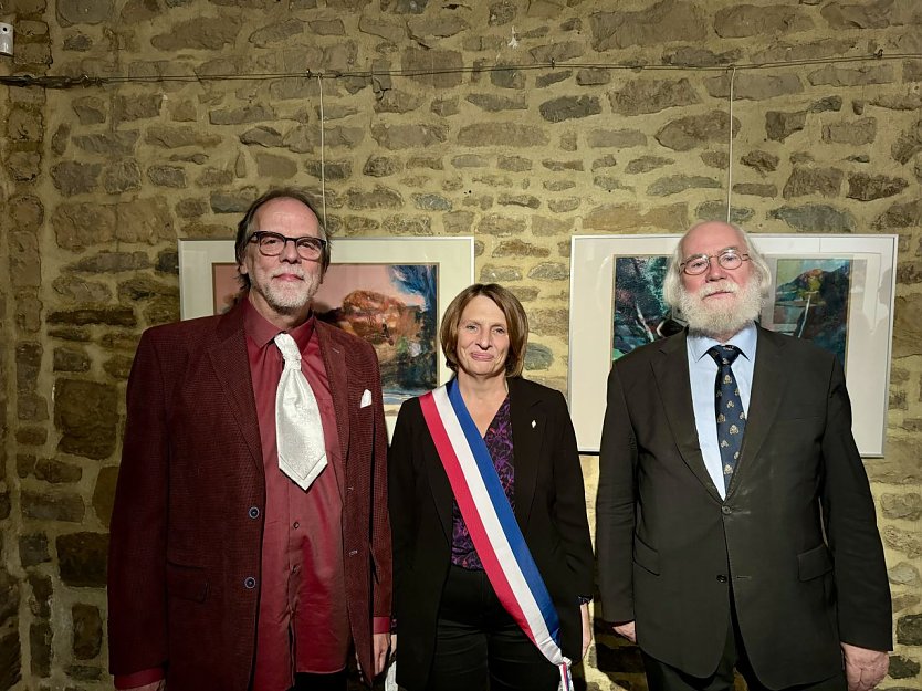 Vernissage in der Galerie Lebon. v.l.n.r.: J&uuml;rgen Rennebach, Nathalie Robcis, 2. B&uuml;rgermeisterin der Stadt Charleville- M&eacute;zi&egrave;res, Walter Martin Rehahn (Foto: Stadt Nordhausen)