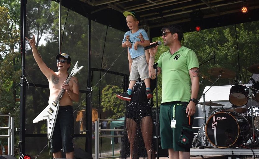 Open Air im Bärenpark (Foto: Bärenpark Worbis) Open Air im Bärenpark (Foto: Bärenpark Worbis)