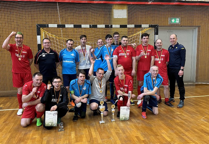 Die Mannschaft der Nordth&uuml;ringer Werkst&auml;tten wurde Vizemeister (Foto: M.Ga&szlig;mann)