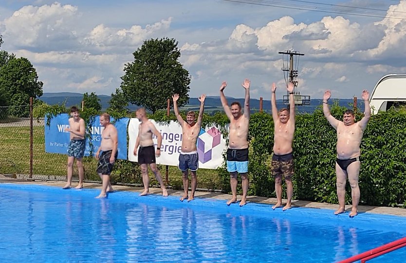 Ins Wasser, marsch! (Foto: M.Steinecke)