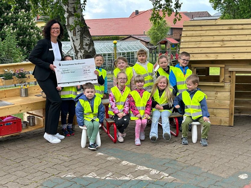 Gro&szlig;e Freude bei den kleinen Knirpsen (Foto: Katharina G&uuml;rtler )