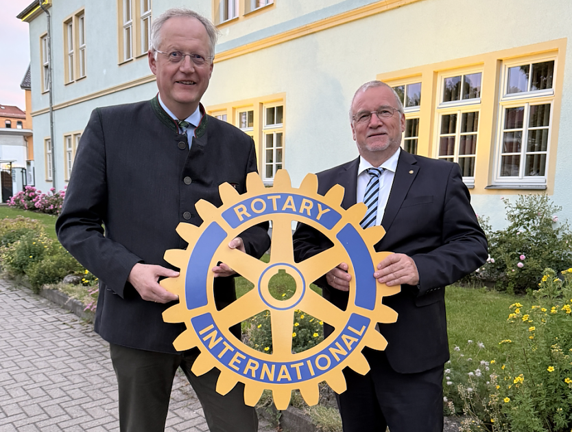 Dr. Frank Lange und sein Nachfolger Klaus-Peter Fiege (Foto: Jonas Urbach)