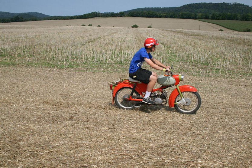Am Samstag startet in Hackpf&uuml;ffel eine Oldtimerrundfahrt f&uuml;r Zweir&auml;der (Foto: Ulrich Reinboth)