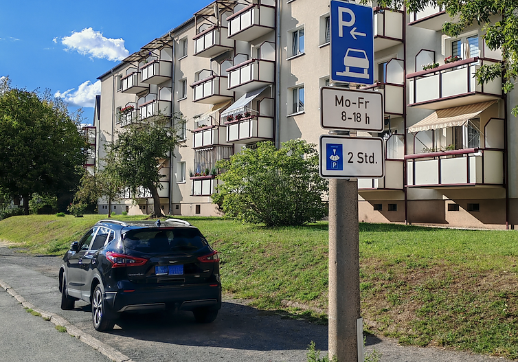 Neue Beschilderung in der Wolfstra&szlig;e (Foto: O. Ziegler)