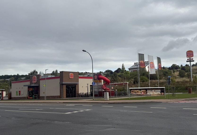 Streit mit Bedrohungen gestern Abend am Burger King in der Schachtstra&szlig;e  (Foto: S.Dietzel)