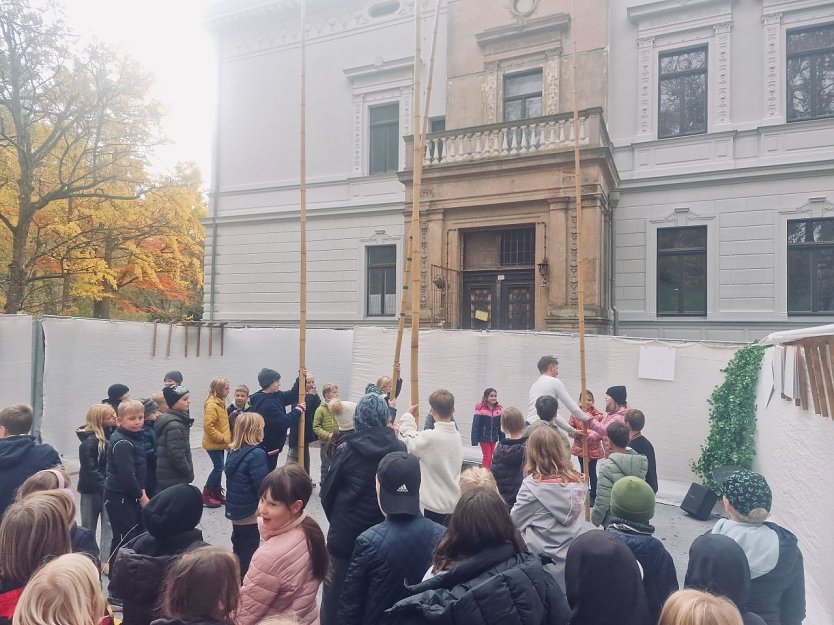 Circus zum mitmachen im Park Hohenrode (Foto: agl)