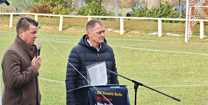 Jens Eisenschmidt und Ronny Schwolow erinnerten an unvergessliche gemeinsame Momente (Foto: nnz)