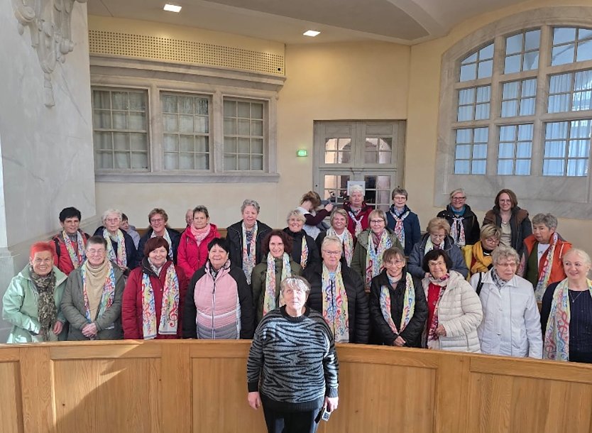 Frankenh&auml;user Frauenchor in der Frauenkirche in Dresden (Foto: Katrin Milde)