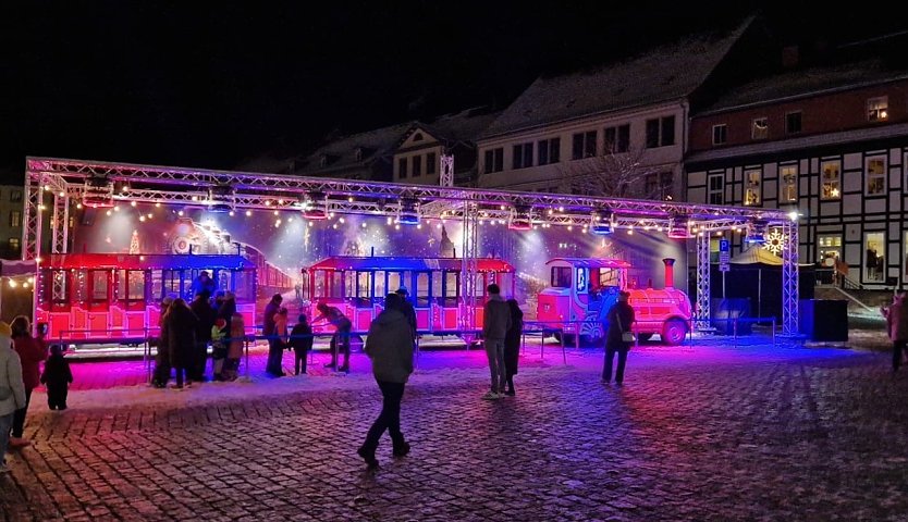 Bild: Weihnachtsmarkt mit Bimmelbahn (2024)
