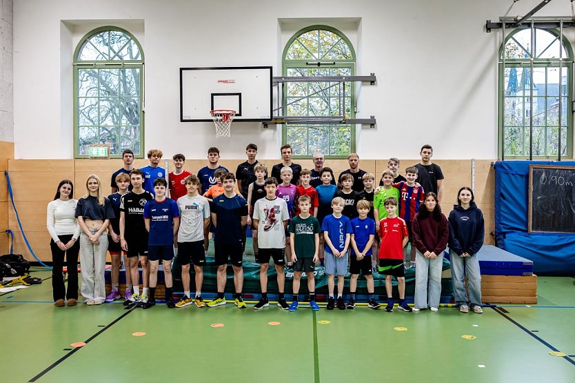 Bild: Die Stabhochspringer des Humboldt-Gymnasiums