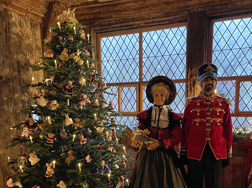  Hannelore M&uuml;ller und Alexander Moser erwarten am ersten und zweiten Advents-wochenende G&auml;ste in der Nordh&auml;user Bohlenstube (Foto: SWG Nordhausen/S.Schedwill)