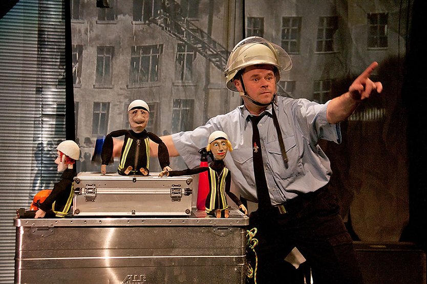 Bei der Feuerwehr wird der Kaffee kalt (Foto: Anja Daniela Wagner)