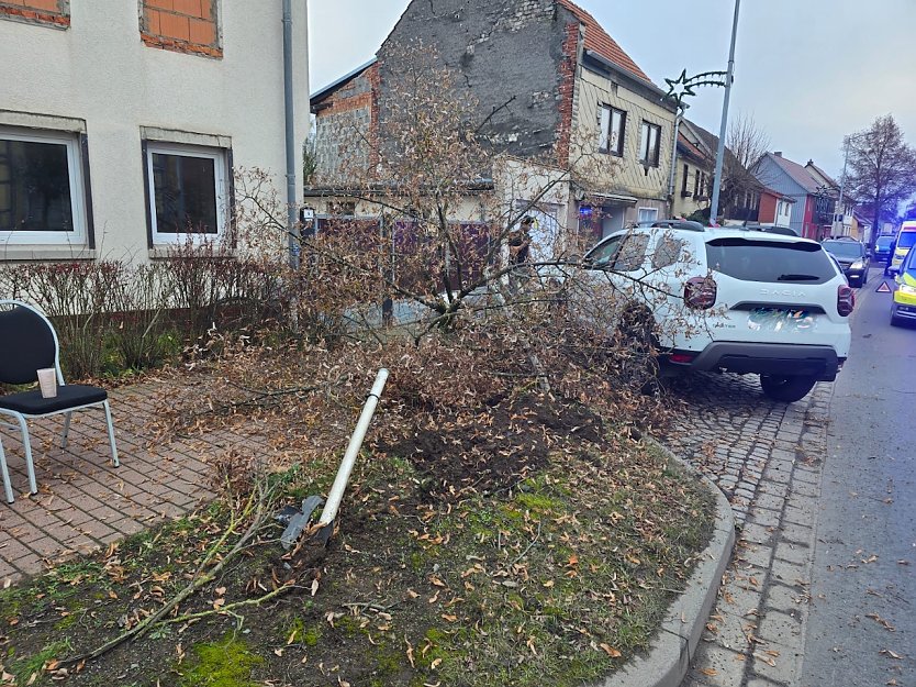 Unfall in Niedersachswerfen (Foto: S. Dietzel)