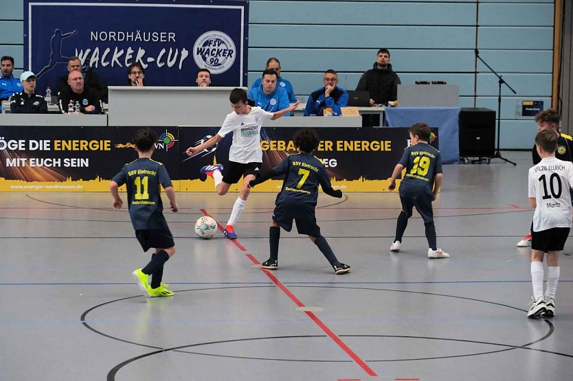 Wacker-Cup der E-Junioren in der Wiedigsburgshalle. (Foto: Peter Blei) Wacker-Cup der E-Junioren in der Wiedigsburgshalle. (Foto: Peter Blei)