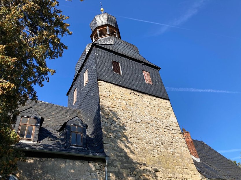 Das Dach der Kirche in Etzleben wird erneuert. (Foto: Deutsche Stiftung Denkmalschutz)