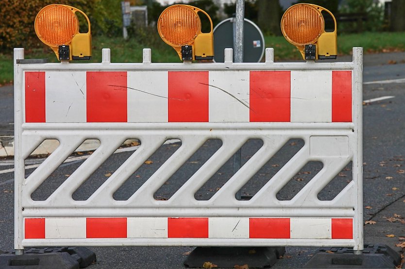 Symbolbild Stra&szlig;ensperre (Foto: Pixabay-manfredrichter)