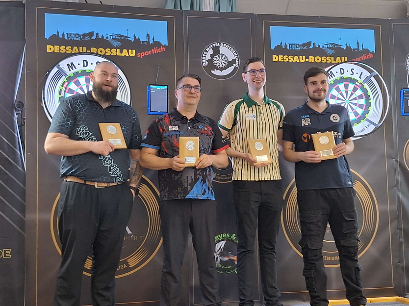 F&uuml;r die Darts-Spieler des NSV war es ein gutes Wochenende (Foto: Marc Strache)