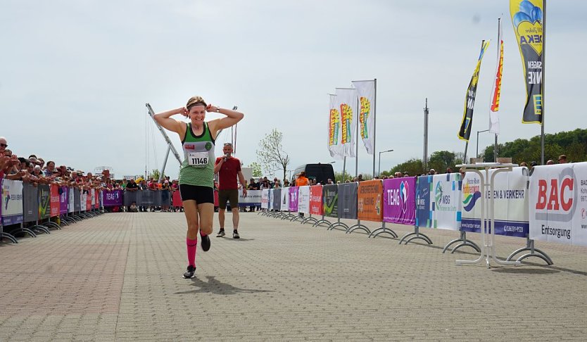 Schnelleste Frau &uuml;ber die neue 11 Kilometer-Distanz wurde Carmen Schlichting vom FC Kemmern. (Foto: ssc)