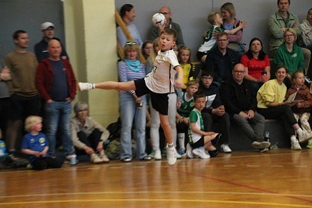 Ran an den Ball in der Nordh&auml;user Ballspielhalle.  (Foto: Christoph Keil/ Dennis Hoke)