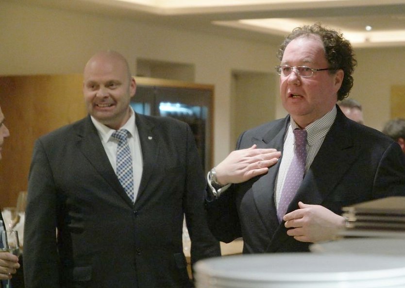 Da war die "Welt" noch in Ordnung: Nico Kleofas (links) und Carlo Knauf beim Neujahrsempfang 2016 in der "Kalkh&uuml;tte" (Foto: nnz-Archiv)