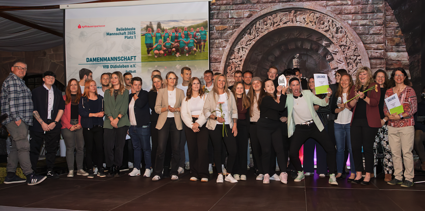 Die Damen des VFB Oldisleben wurde als beliebteste Mannschaft ausgezeichnet. (Foto: KSB Kyffh&auml;userkreis )