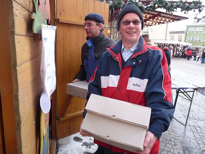 Sondersh&auml;user Weihnachtsmarkt er&ouml;ffnet (Foto: Karl-Heinz Herrmann)