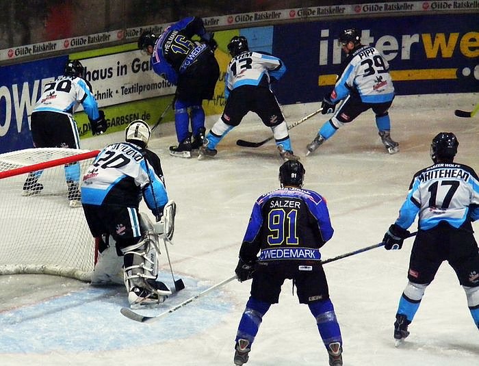 Die Defensive ist gefragt (Foto: R. Koch)