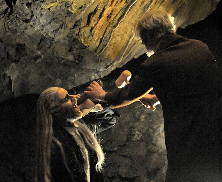 Bild: Dracula in der H&ouml;hle