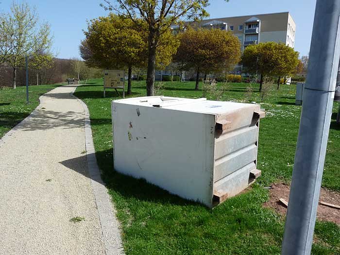 Bild: Altkleidercontainer