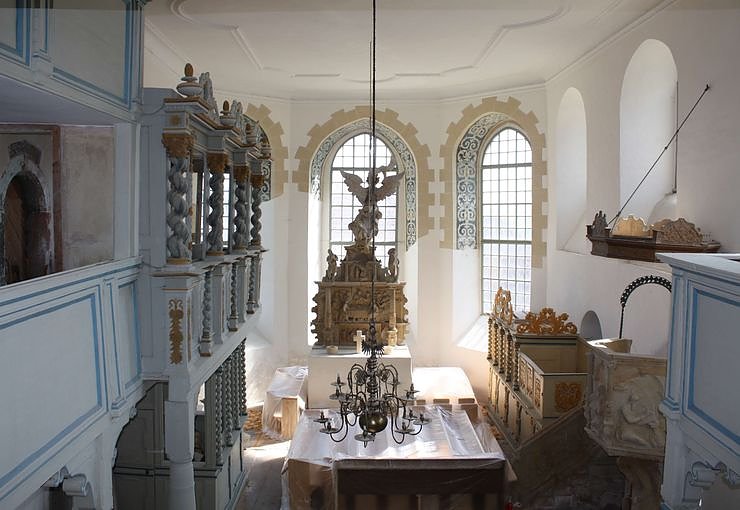 Bild: Blick in den Kircheninnenraum