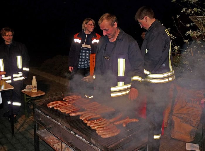 Bild: Osterfeuer &Ouml;stertal