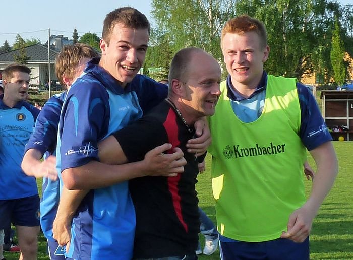 Bild: Jubel in Ebeleben