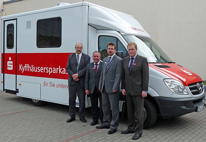 Bild: Neuer Sparkassenbus