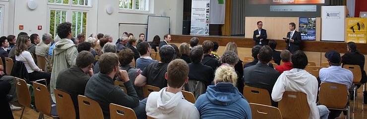 Bild: Diskussion im Audimax