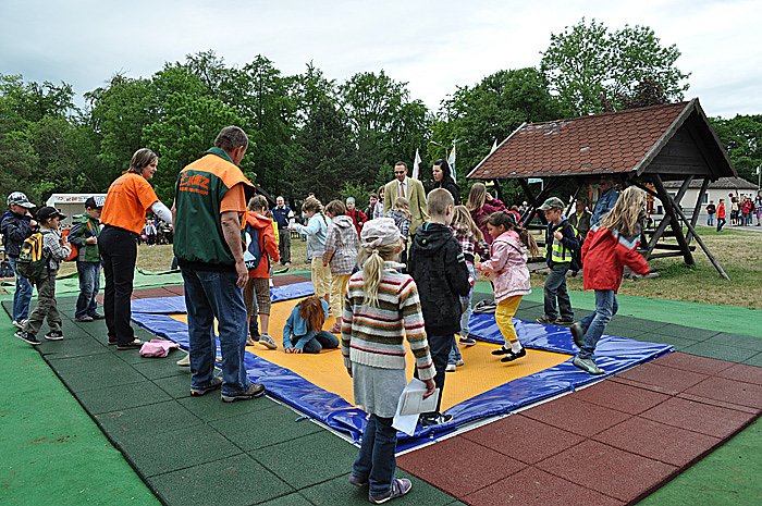 Bild: Neues Trampolin