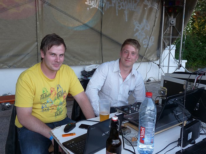 Bild: Fest gestartet