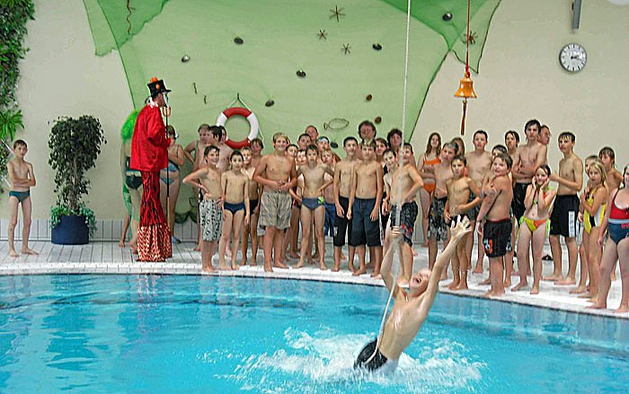 Bild: "Gro&szlig;es Piratenfest"
