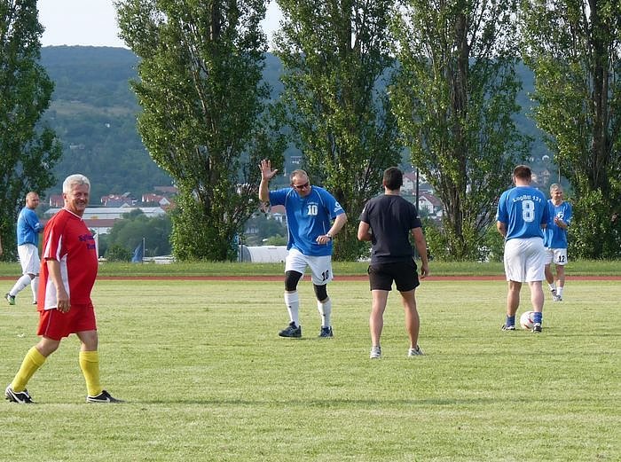 Bild: Deftige Klatsche � aber historich