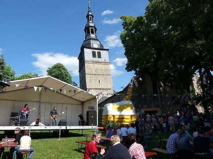 Bild: Ballrennen am Schiefen