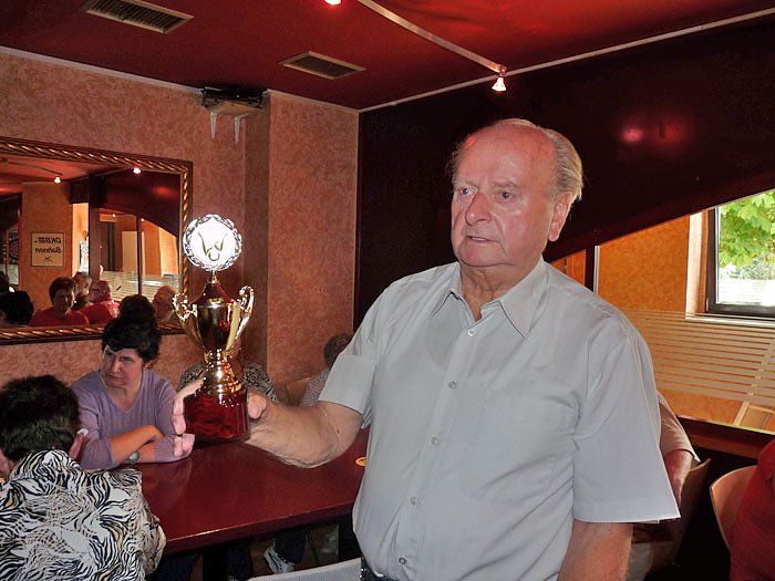 Bild: Pokal nach Sondershause