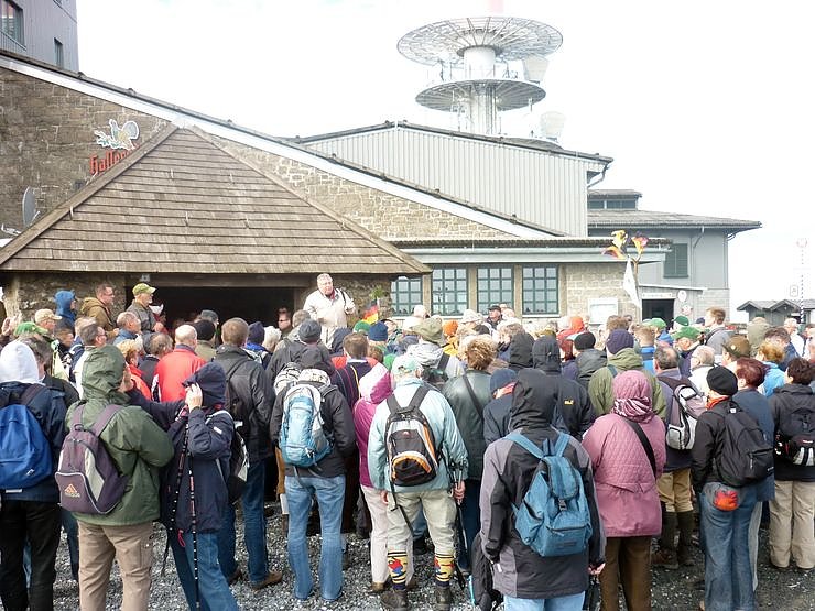 Bild: Auf dem Brocken feiern